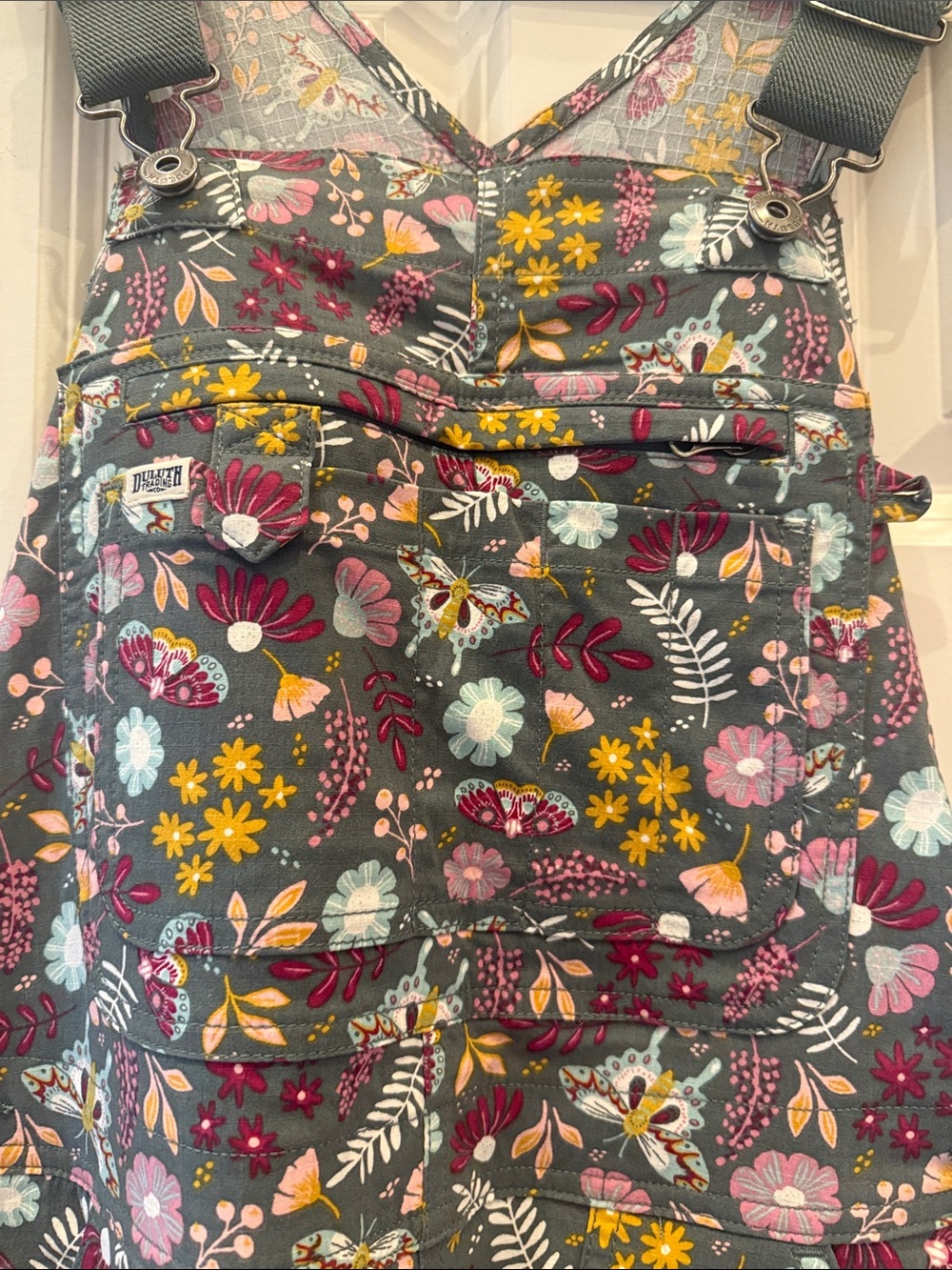 Duluth Heirloom Gardening Overalls Retired Fir Moth- Various sizes NWT